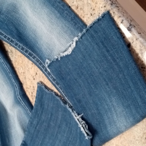 Miss Me Women's Blue Boot Cut Jeans with Raw Hem Size 29 - Picture 11 of 16